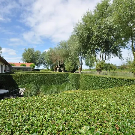 Knotwilgenhoeve 4*
