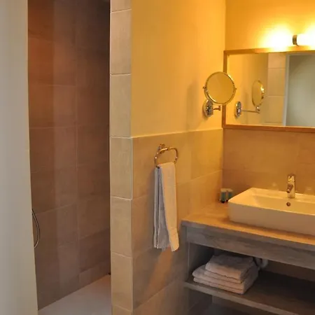 Knotwilgenhoeve Couette-café 4*