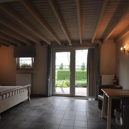 Knotwilgenhoeve فندق مبيت وإفطار